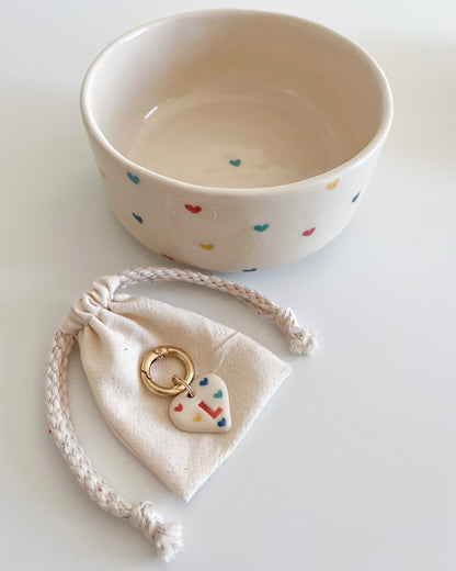 Personalizirani keramički privjesak za pse i mačke u obliku srca